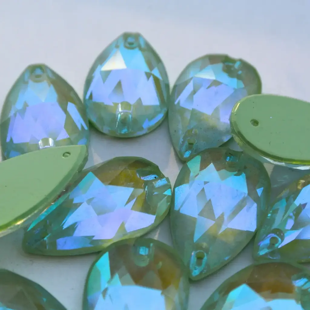 SEWON CRYSTAL - LÁGRIMA - GREEN NEON - 17x28 - (x1)