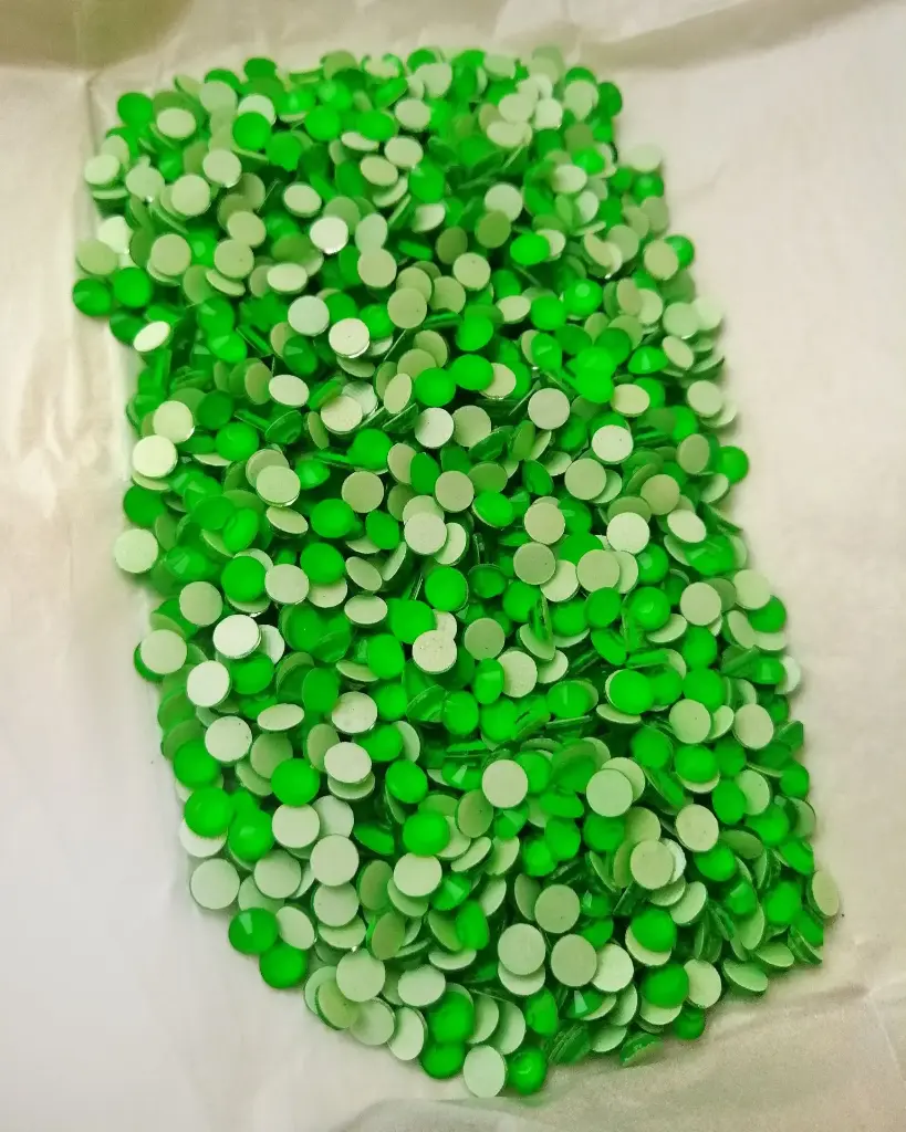 HOTFIX - BRILLOS - GREEN NEON - SS20