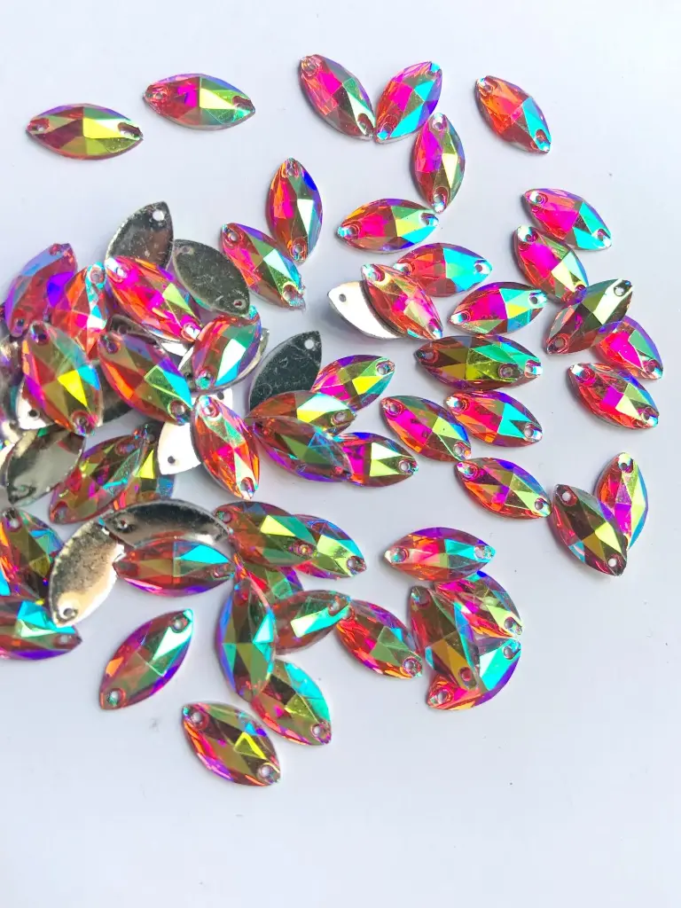 PIEDRAS DE ACRÍLICO - NAVETTE - ROSE AB - 9x18 (100un)